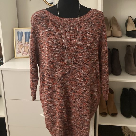 Express Tunic Sweater - Picture 1 of 3